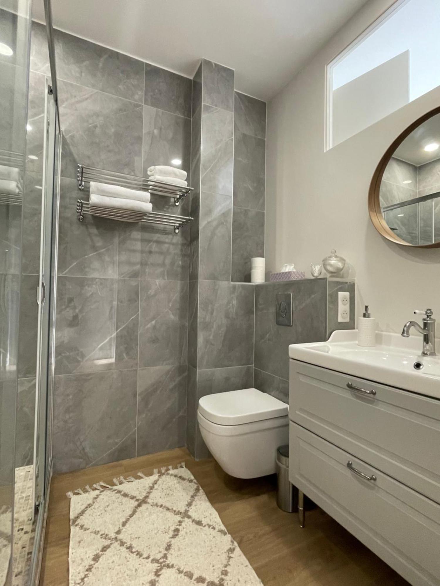 Apartamento Superbe T2 Climatise Au Centre + Parking